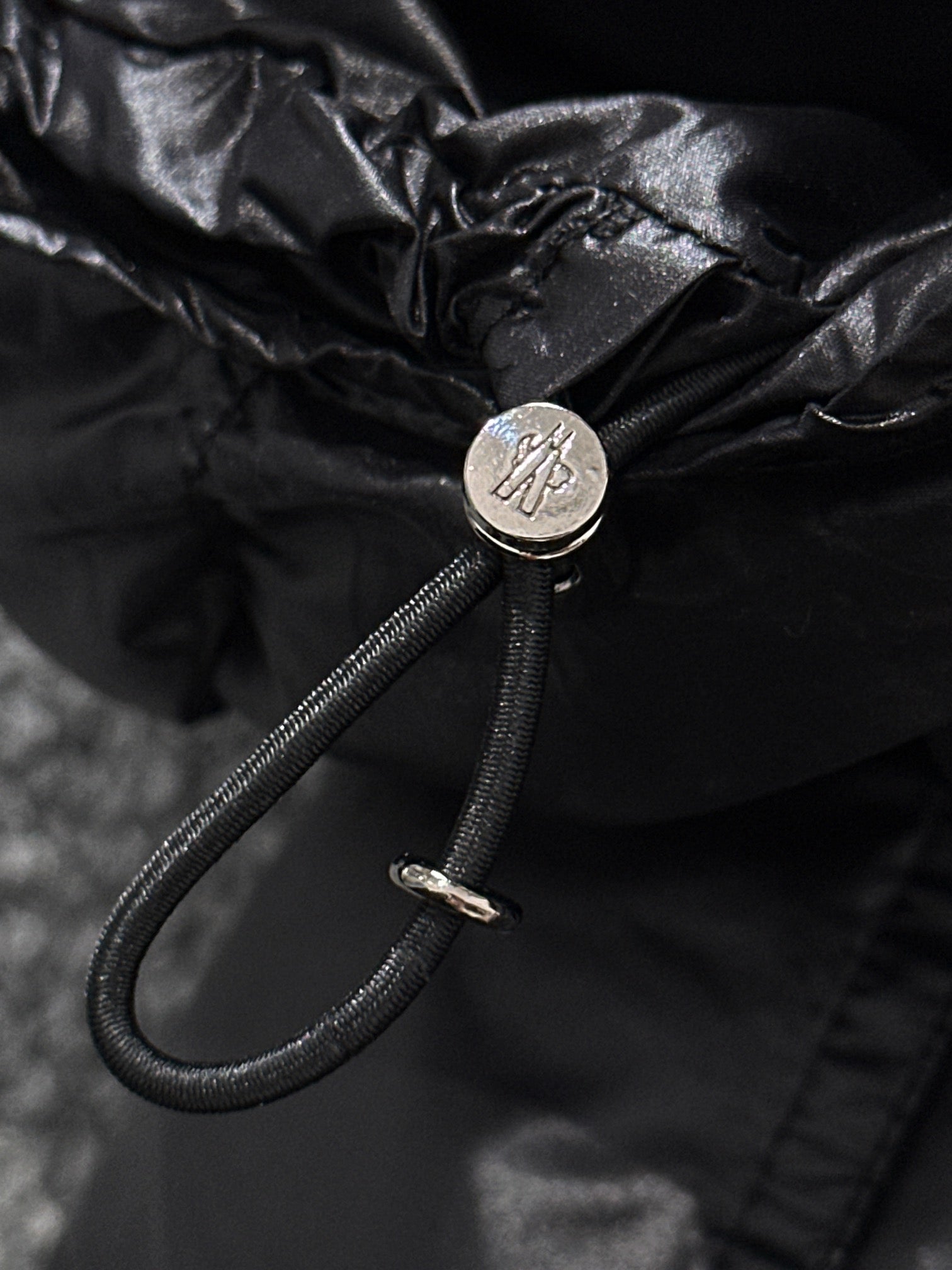 Moncler Maya Short Down Jacket | Eason Chan Edition | Sizes 1–6