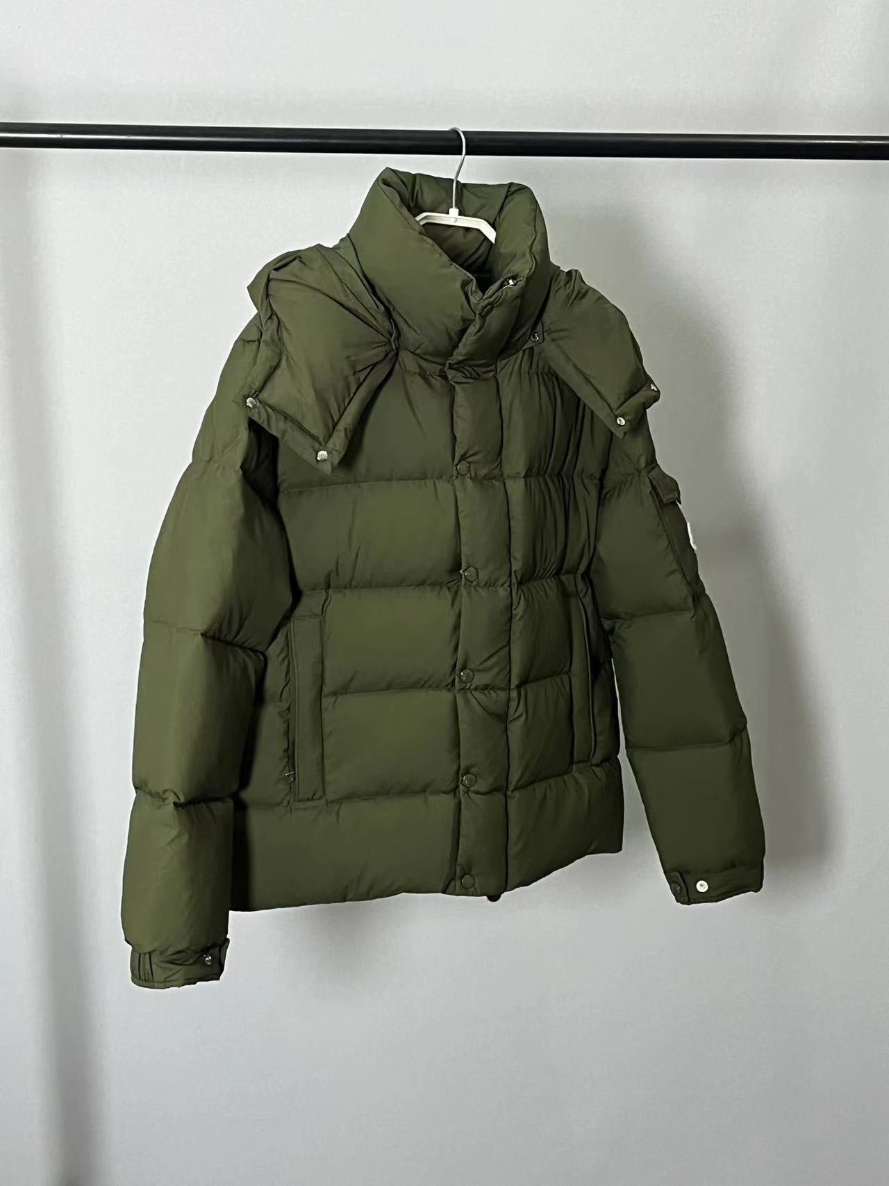 Moncler Hanovcrtan Matte Maya Short Down Jacket | Sizes 1–5
