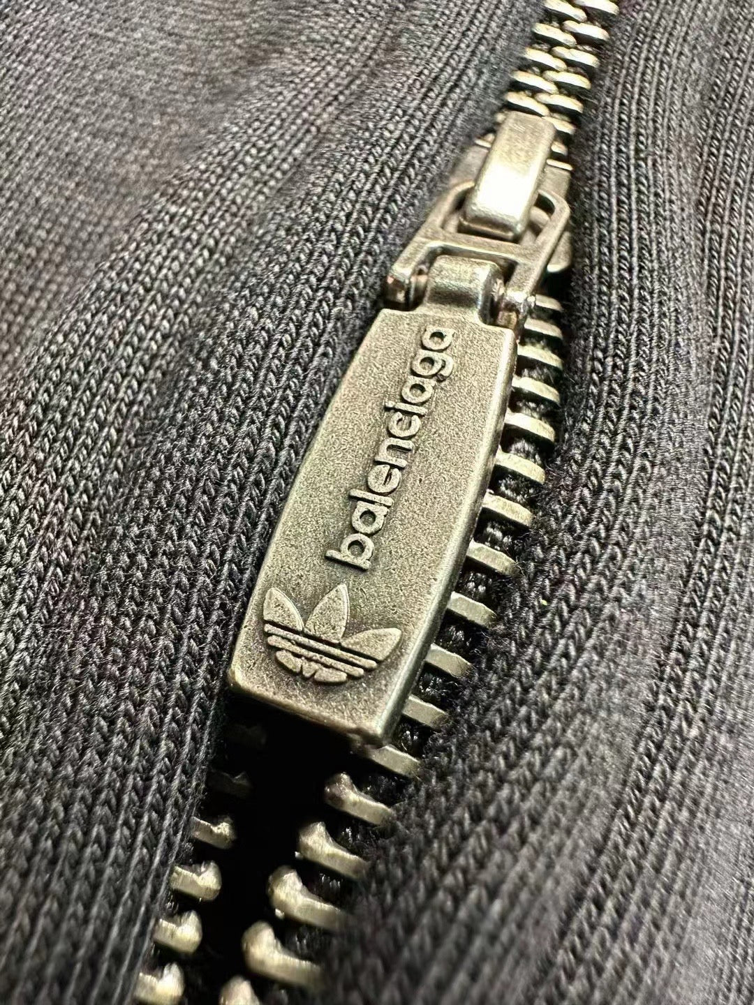 Balenciaga x Adidas FW24 Zip-Up Hoodie with Side Stripes – Unisex