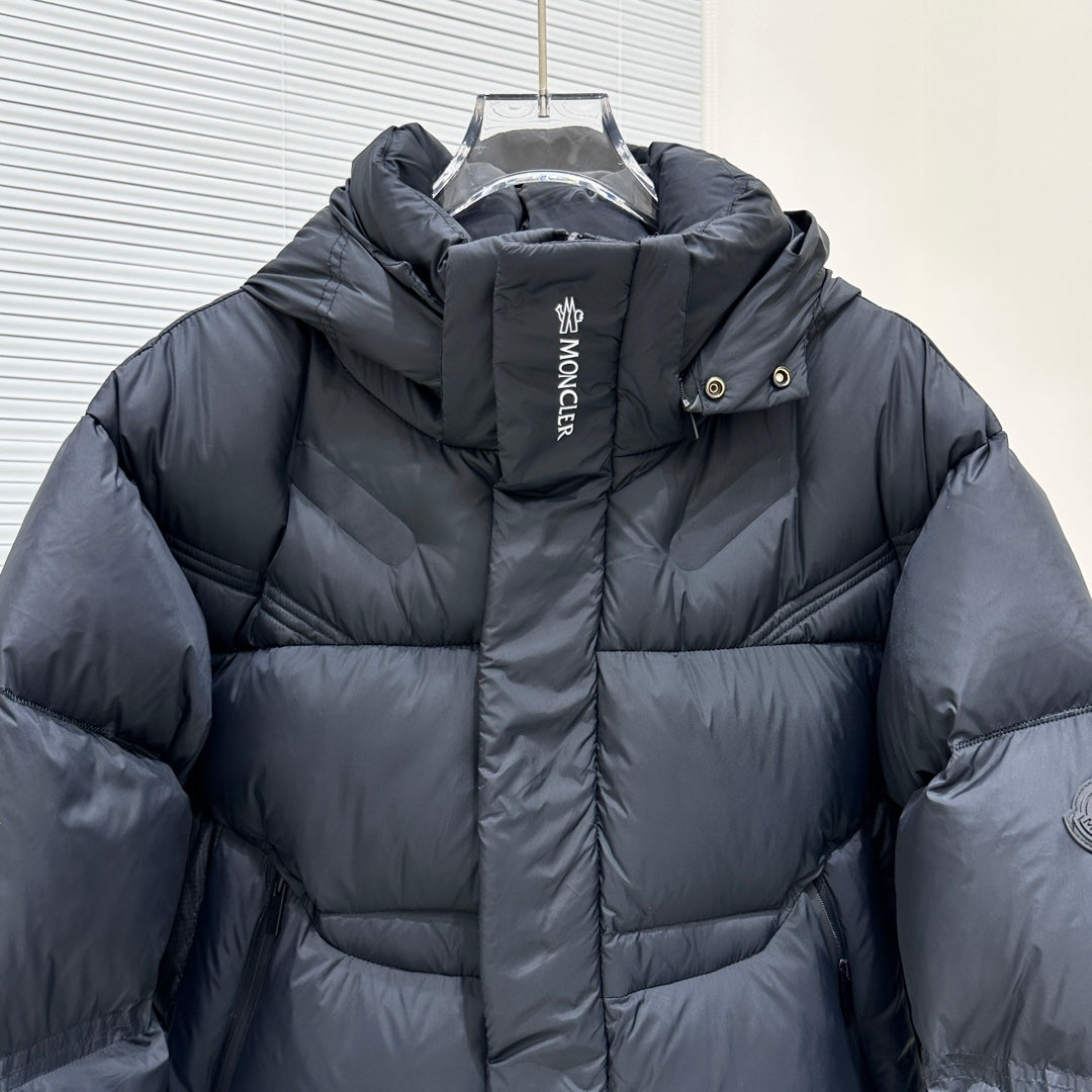 Moncler Jarama "Black Samurai" Short Down Jacket | Sizes 1–5