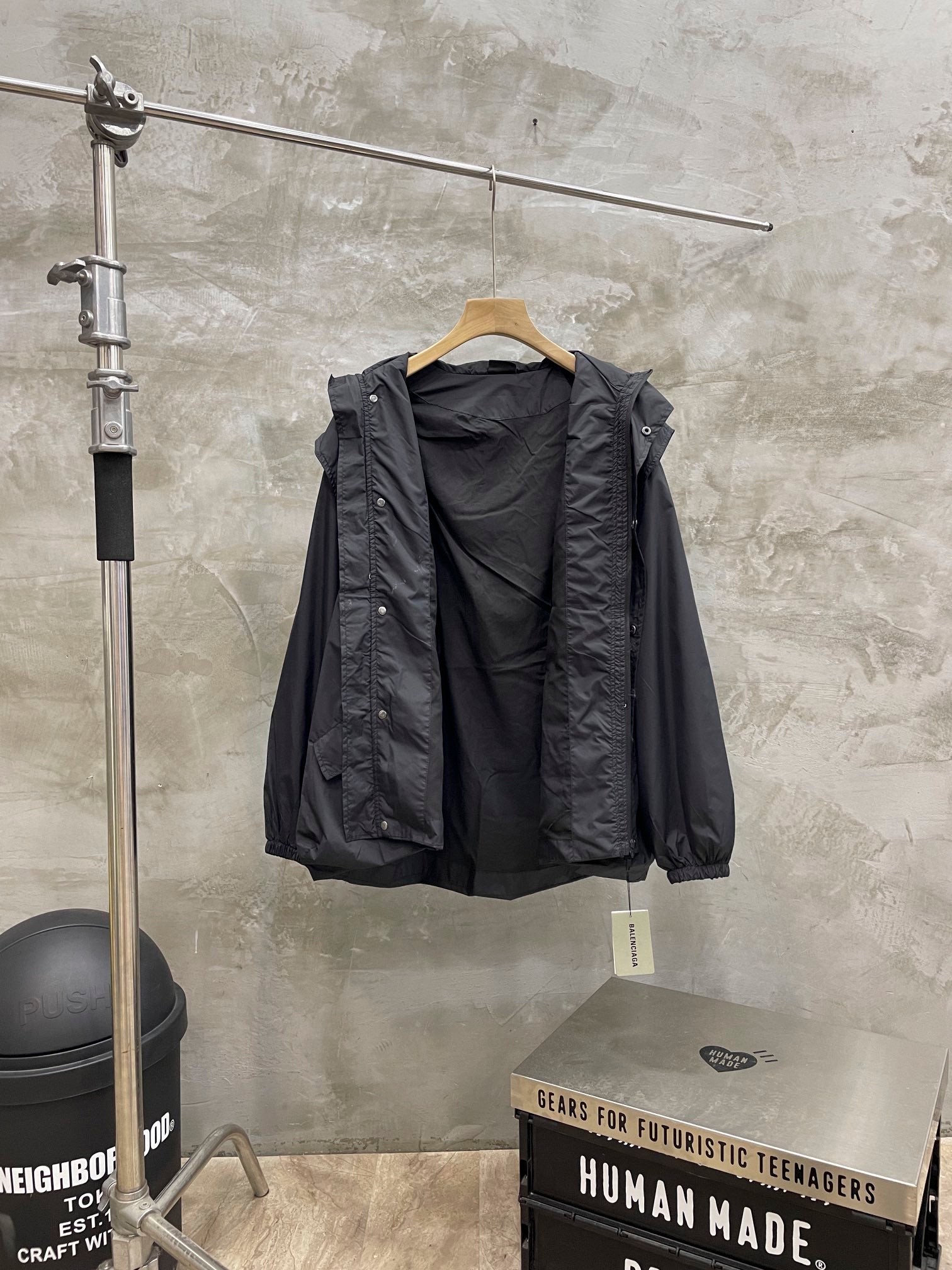 Balenciaga 24SS Oversized Detachable-Sleeve Technical Jacket – Black