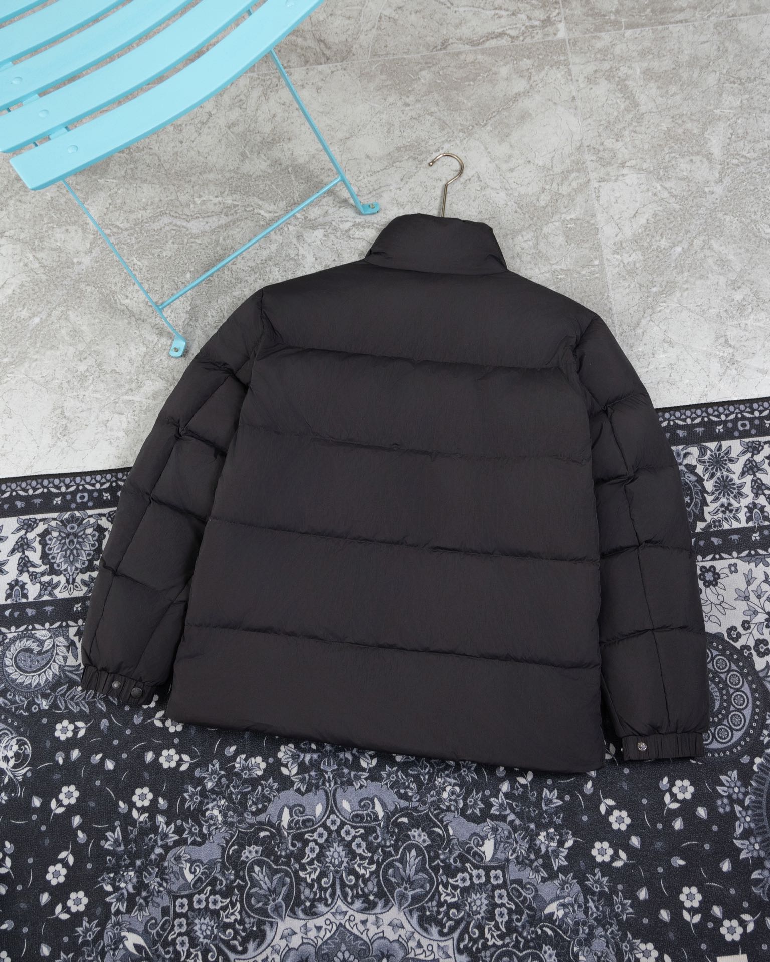 Moncler FW23 Citala Short Down Jacket | Embroidered Patch Logo | Unisex Couple Style | Sizes 1–5 (S–2XL)