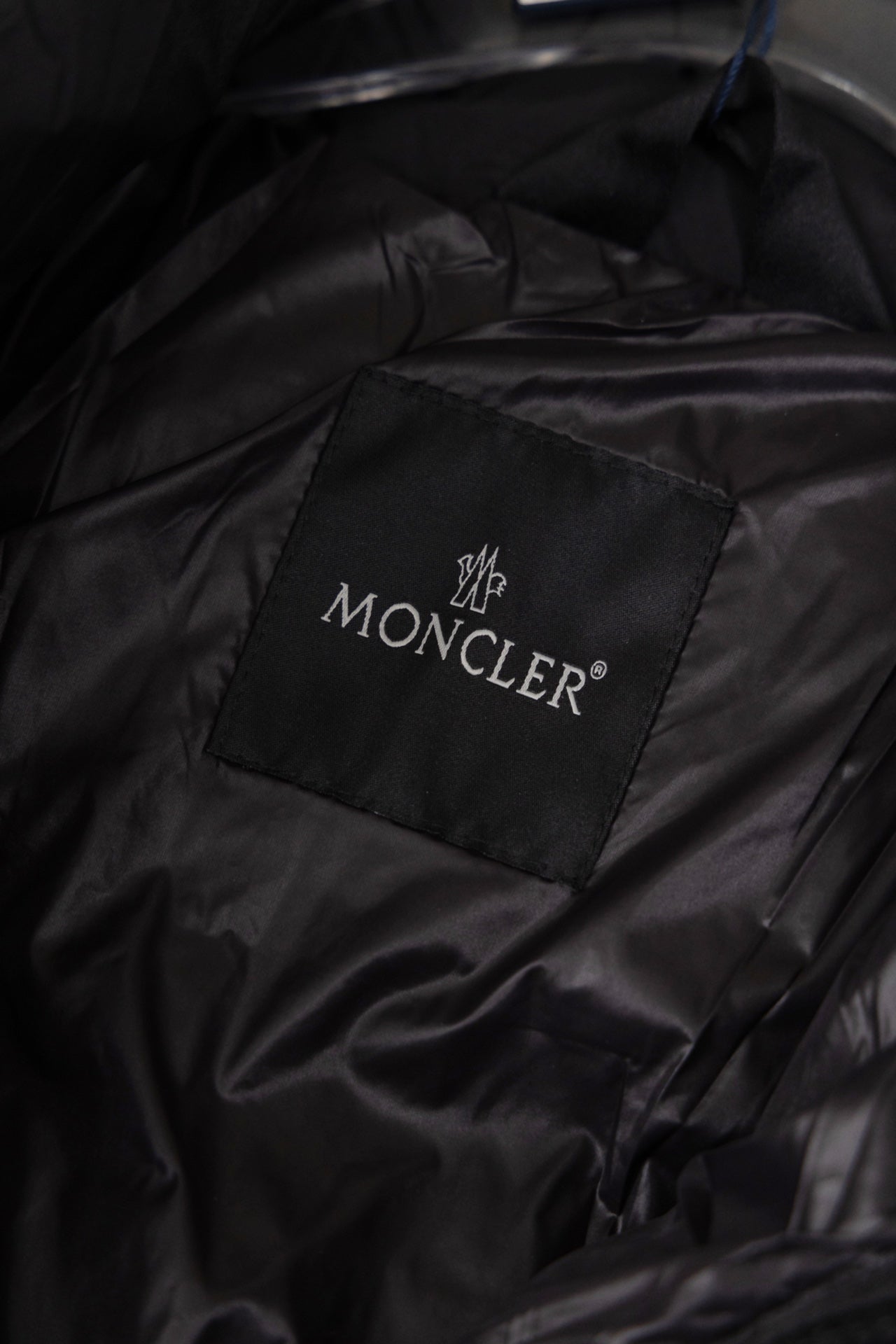 Moncler FW23 Citala Short Down Jacket | Embroidered Patch Logo | Unisex Couple Style | Sizes 1–5 (S–2XL)