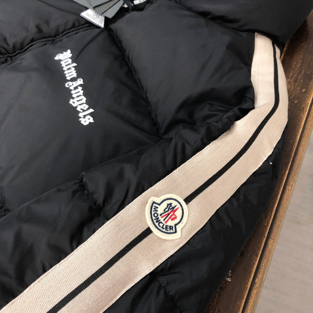 Moncler x Palm Angels 2024 Down Jacket | Unisex Striped Sleeve Logo Design (Sizes 1–5)