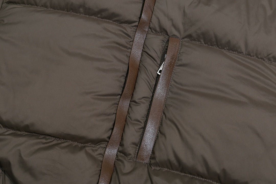 Moncler 24FW BESBRE Leather-Zip Short Down Jacket | Unisex | Sizes 1–5