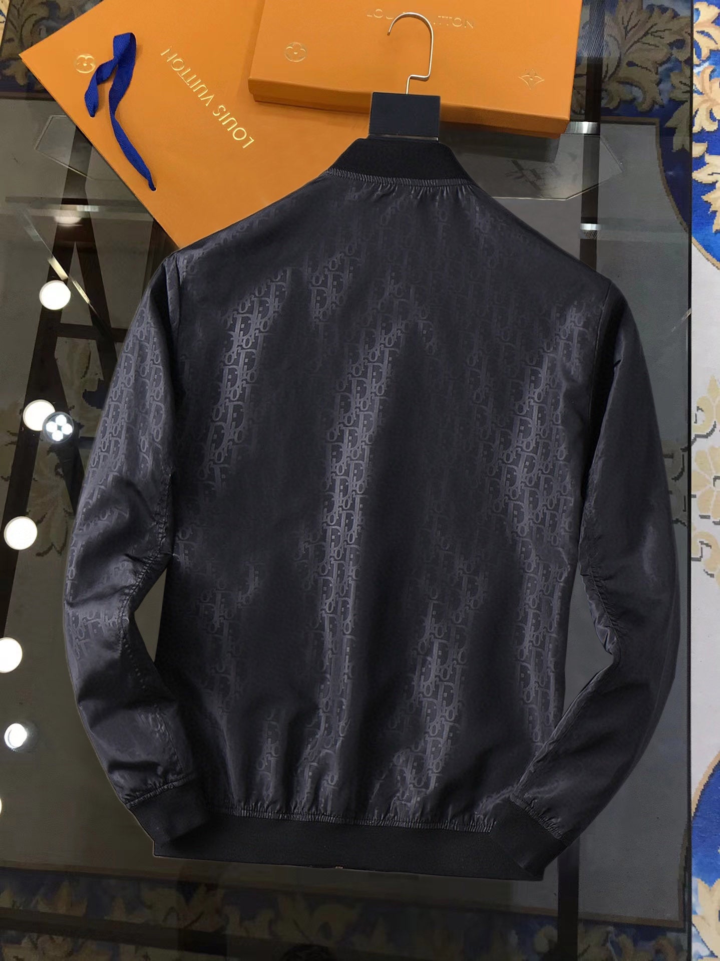 Dior 2025 New Season Men’s Jacket – Italian Fabric Luxury Edition