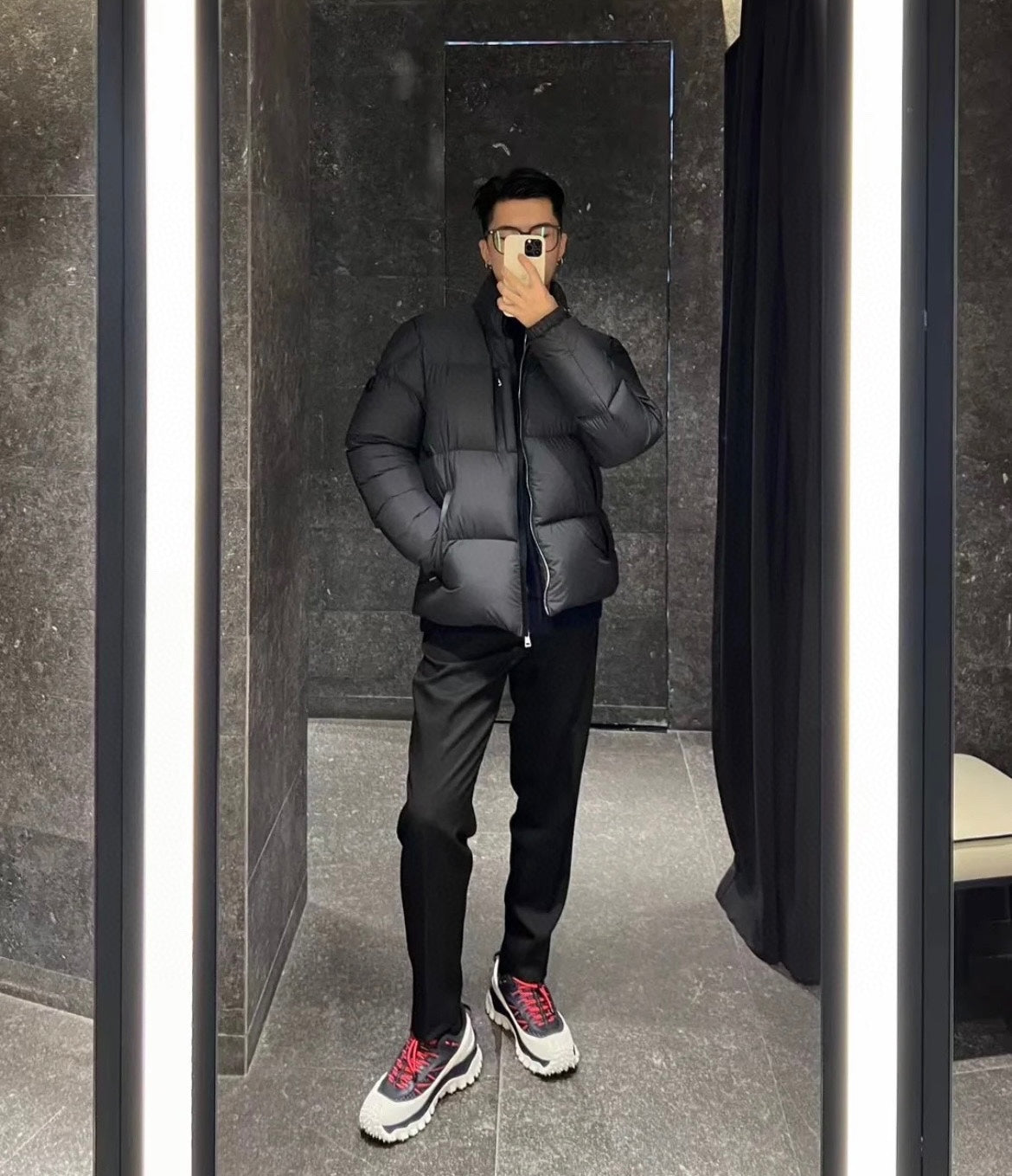 Moncler 24FW BESBRE Leather-Zip Short Down Jacket | Unisex | Sizes 1–5