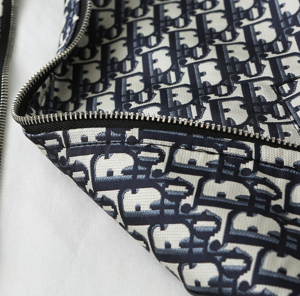 Dior 2025 New Season Men’s Jacket – Italian Fabric Luxury Edition