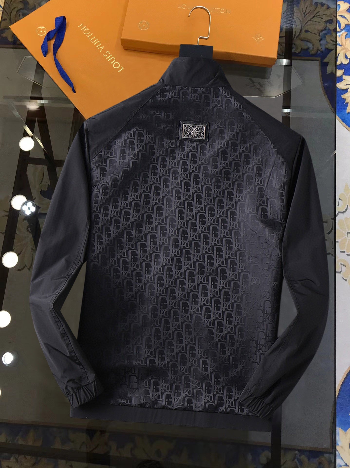 Dior 2025 New Season Men’s Jacket – Italian Fabric Luxury Edition