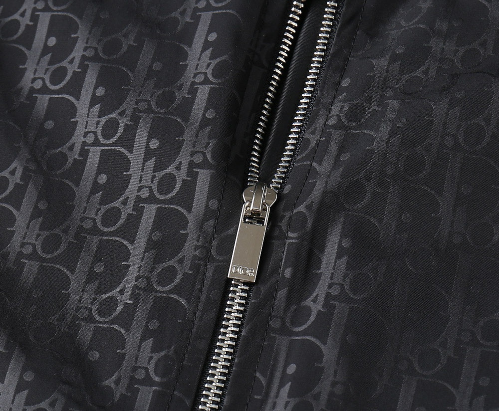 Dior 2025 New Season Men’s Jacket – Italian Fabric Luxury Edition