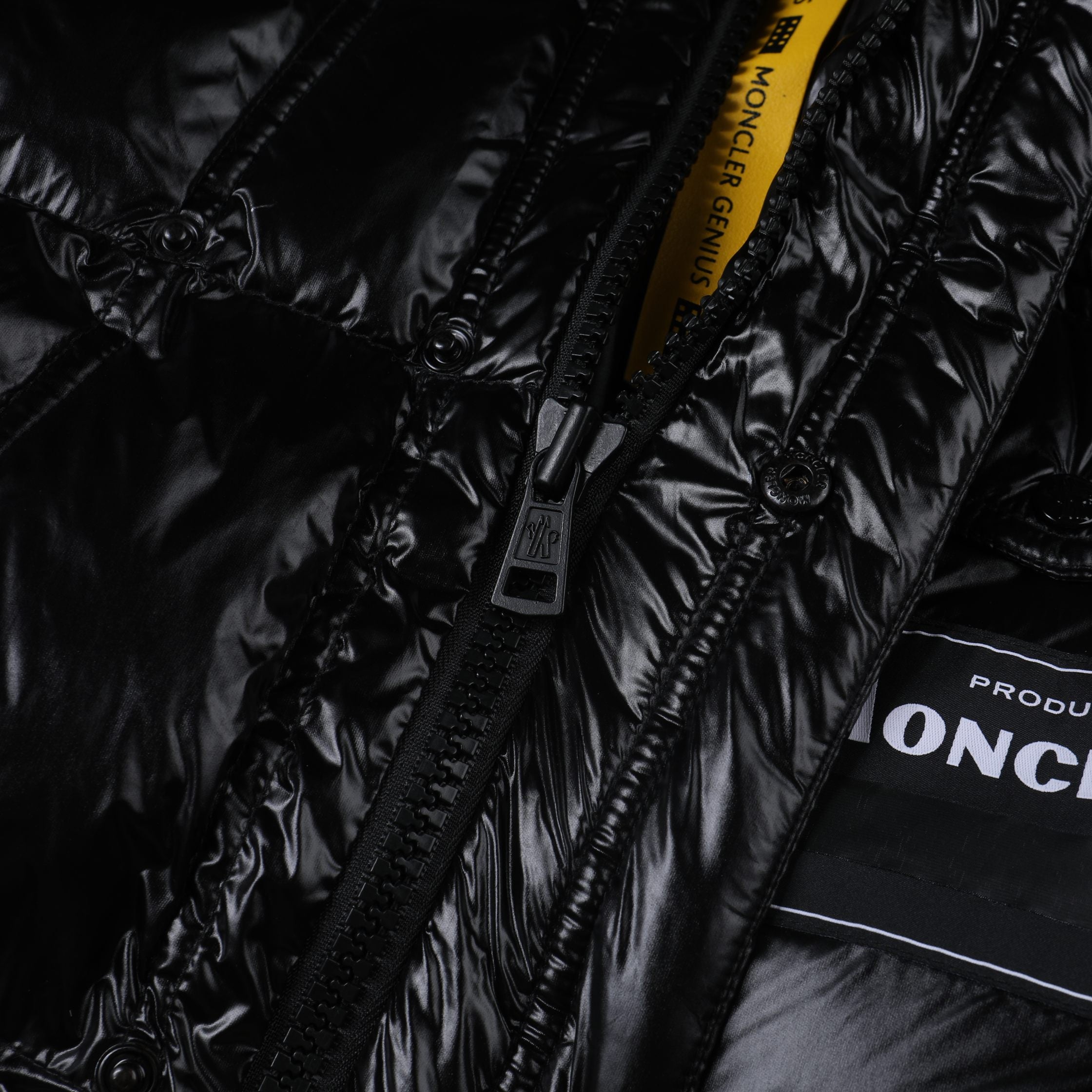Moncler Down Jacket G112 | Detachable Hood | Glossy Nylon Finish | Sizes 2–5