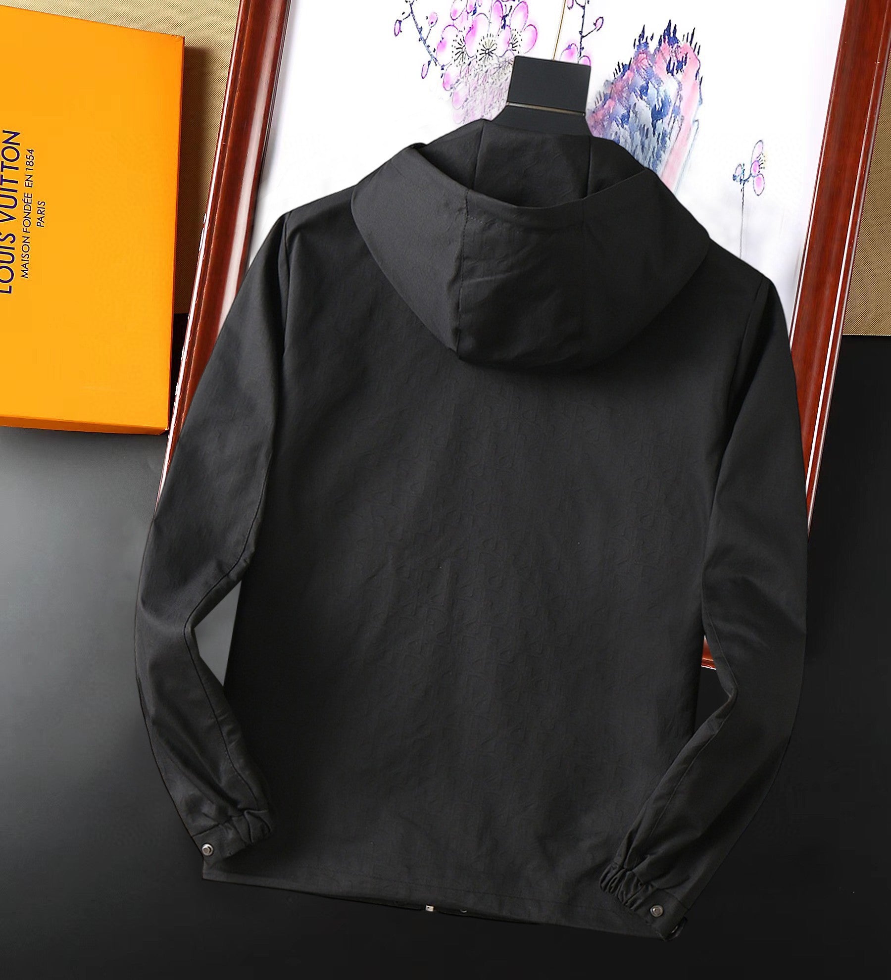 Dior 2025 Early Fall Runway Jacket – Luxury Designer Edition