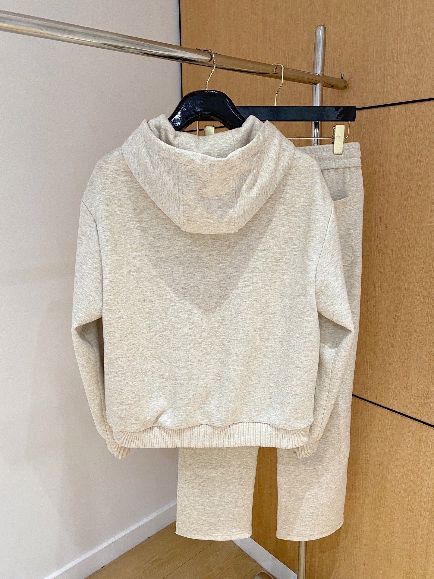 Diro Exclusive Release – Luxury Wool & Cashmere Set (Jacket + Pants)