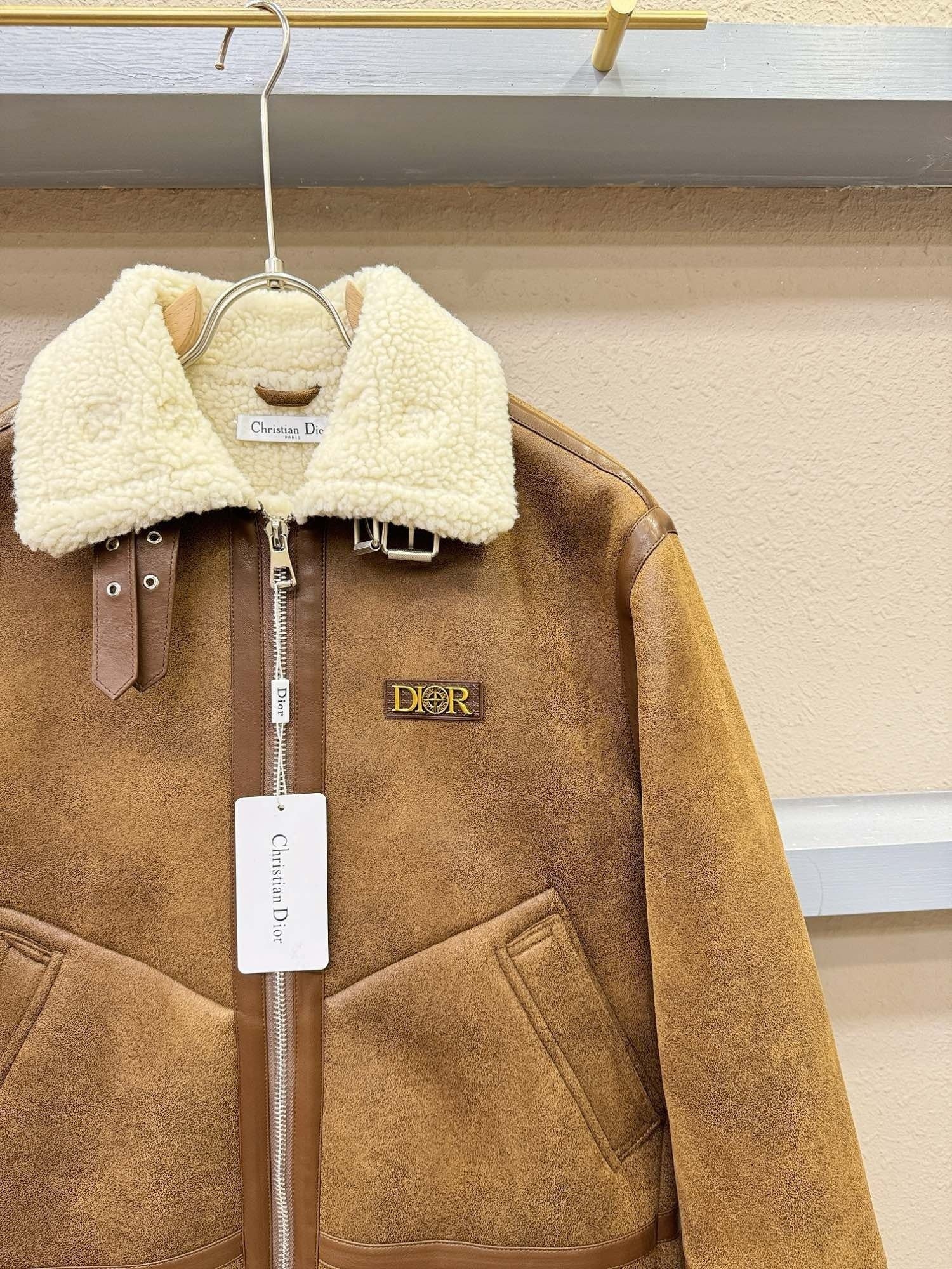 Dior 2024 Shearling Jacket – Premium Faux Shearling & Imported Craftsmanship