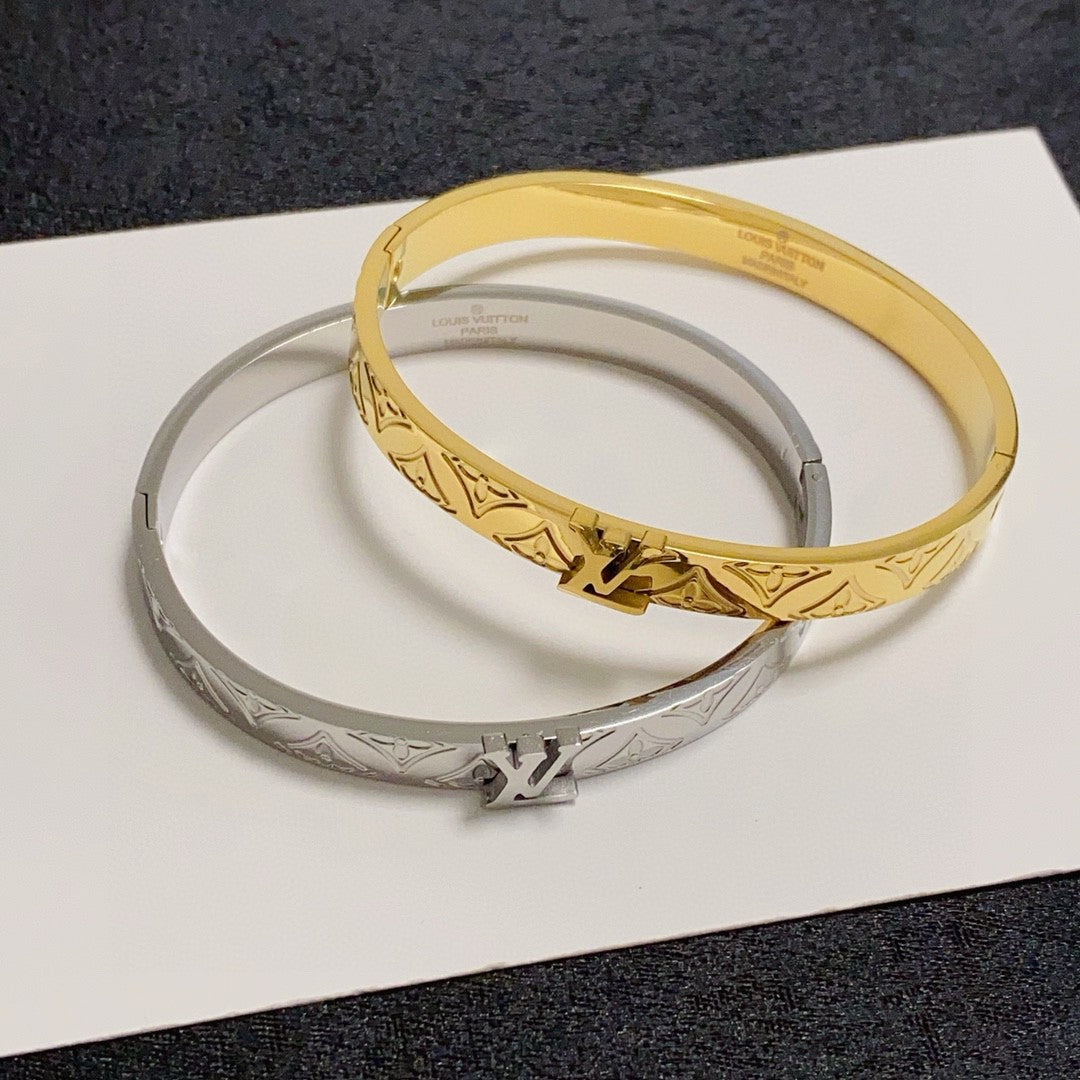LV bracelet