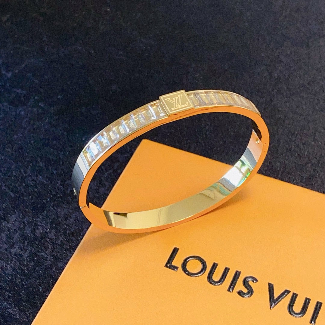 Louis Vuitton Luxury Bracelet | Iconic Elegance & Boutique-Grade Quality
