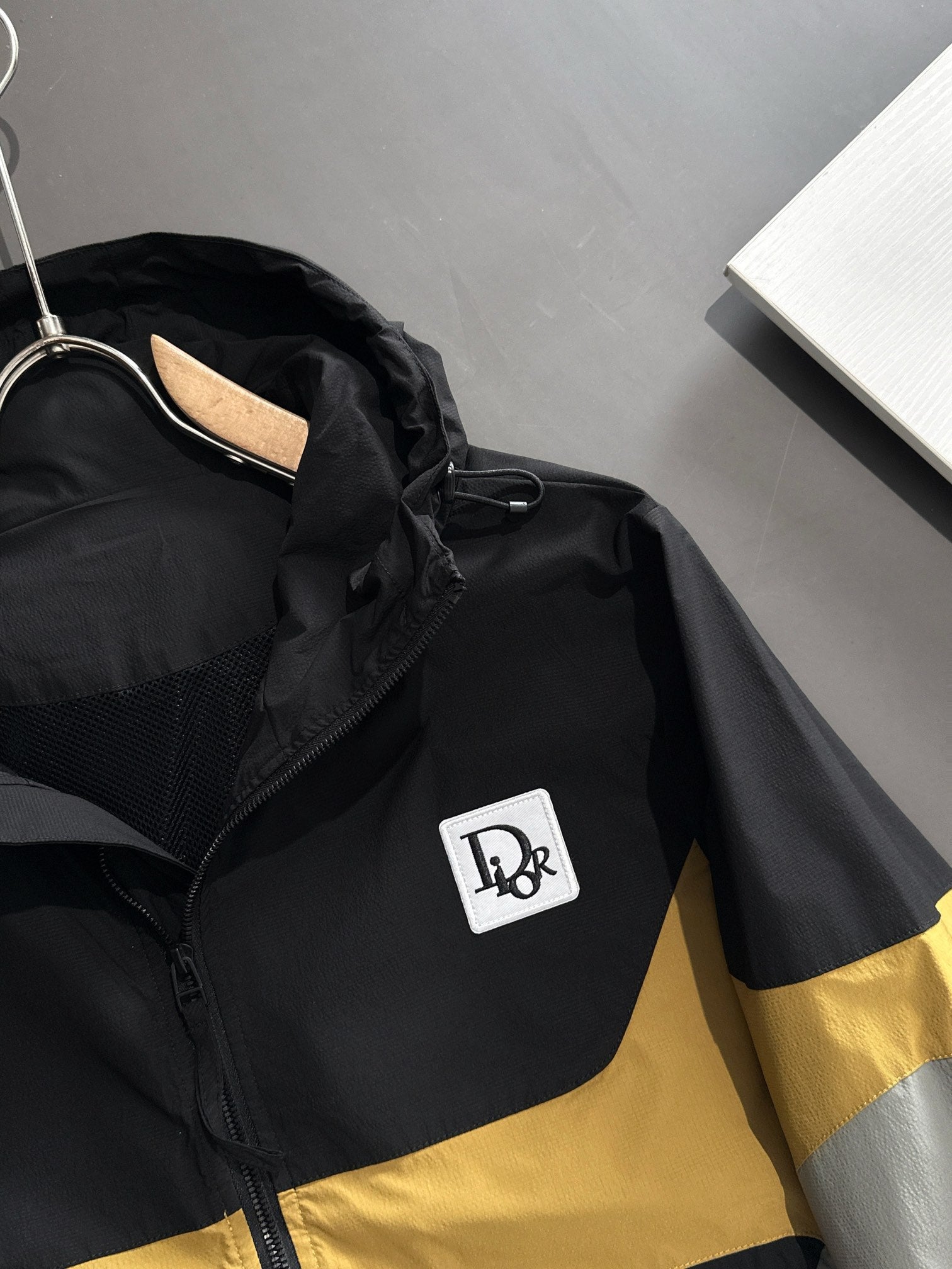 DIOR 2024 Autumn/Winter Hooded Nylon Zipper Jacket – Size M-4XL