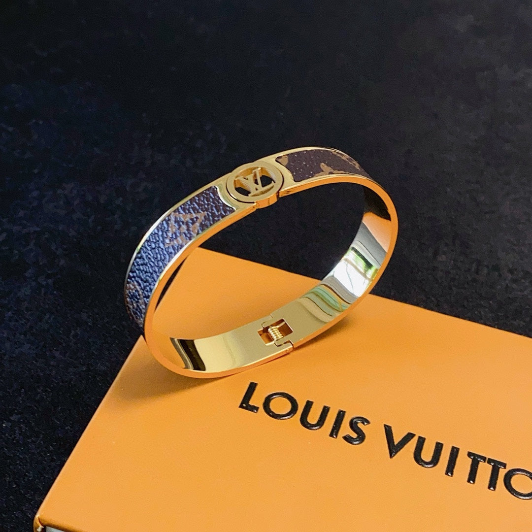 Louis Vuitton Luxury Bracelet | Iconic Elegance & Boutique-Grade Quality