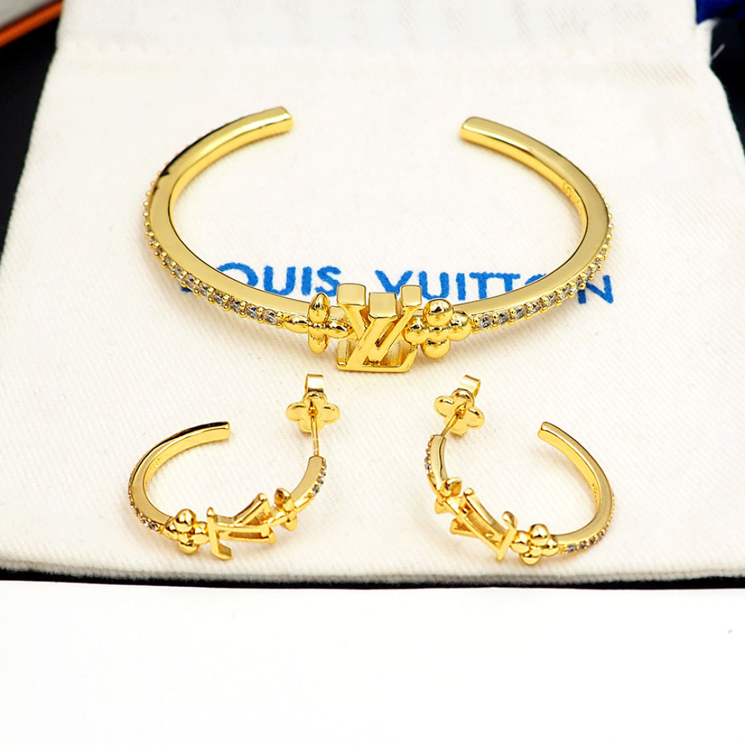 Louis Vuitton Luxury Bracelet | Iconic Elegance & Boutique-Grade Quality