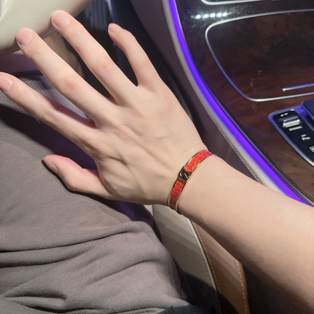 Louis Vuitton Luxury Bracelet | Iconic Elegance & Boutique-Grade Quality