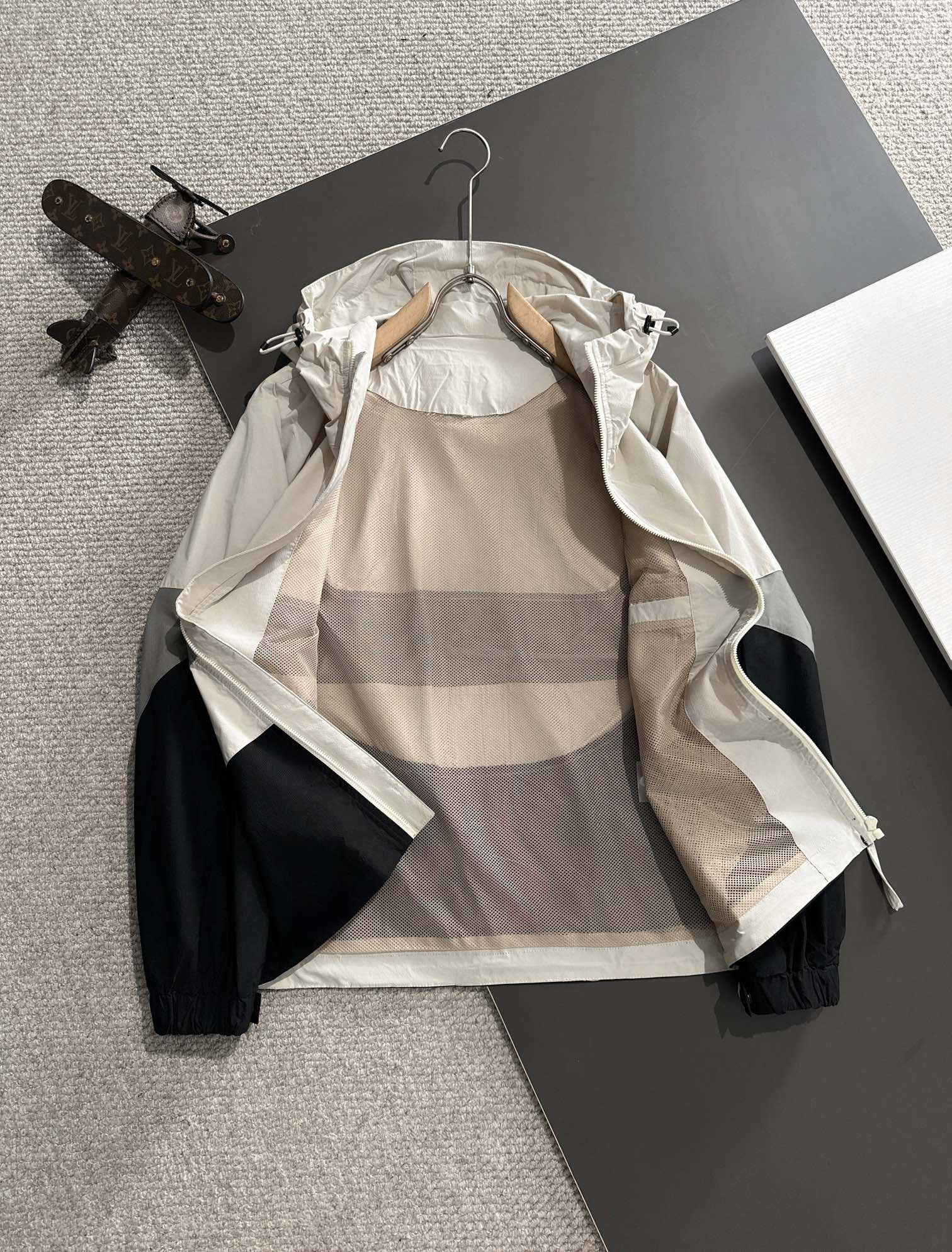 DIOR 2024 Autumn/Winter Hooded Nylon Zipper Jacket – Size M-4XL