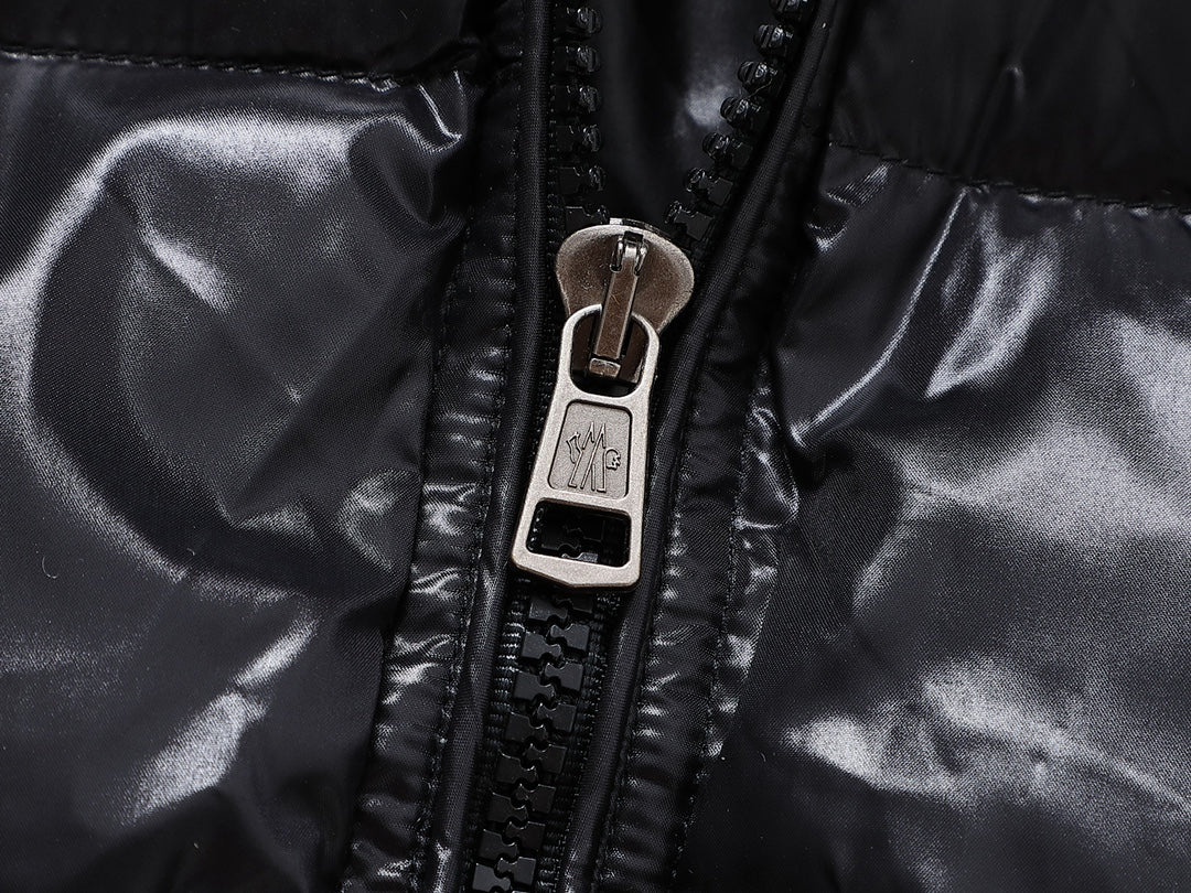 Moncler Classic Logo Hooded Down Vest | Unisex Premium Edition | Sizes 1–5