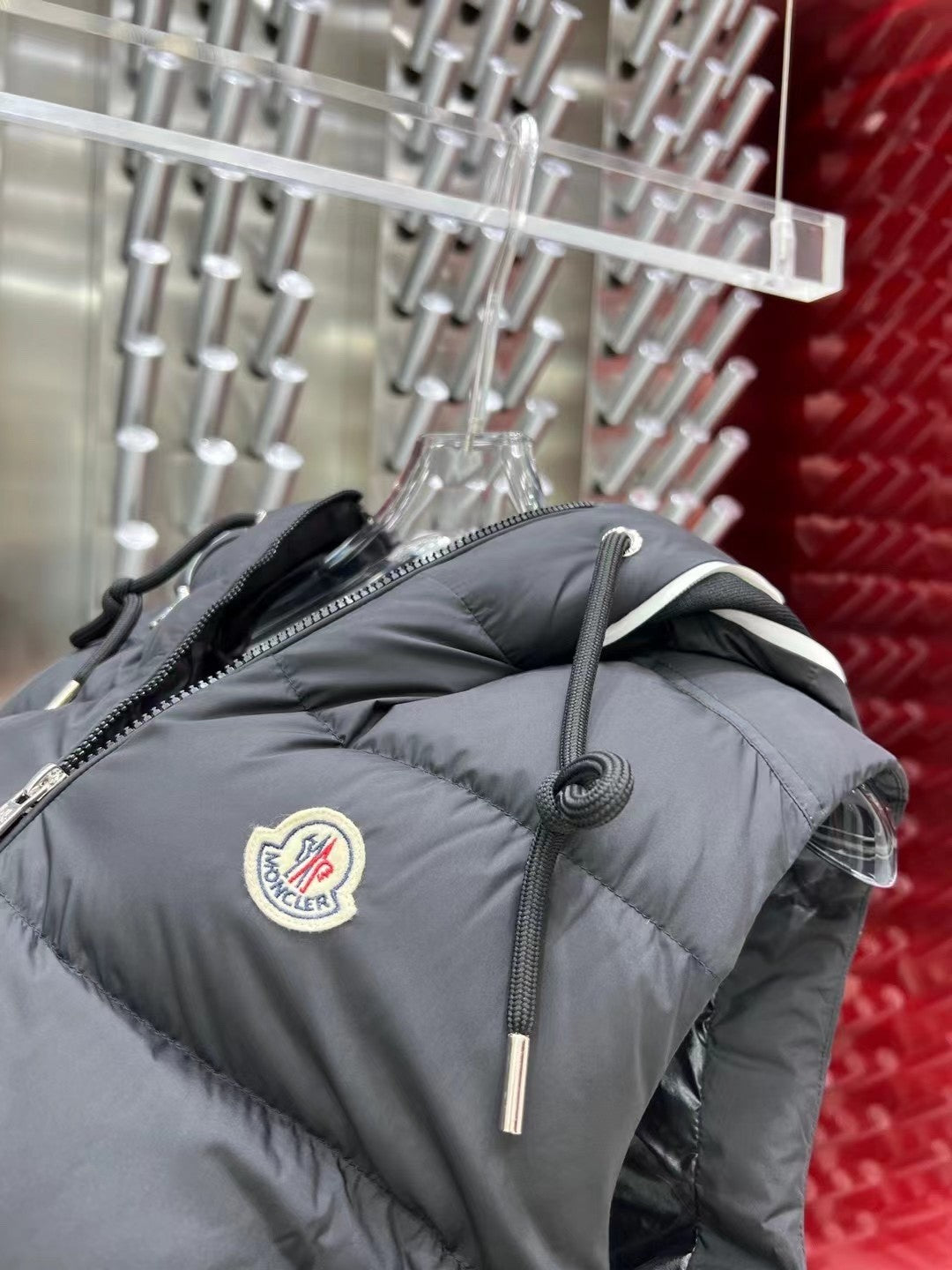 Moncler Hooded Down Vest | Unisex Premium Edition | 90% White Duck Down | Sizes 1–5 | Black/White