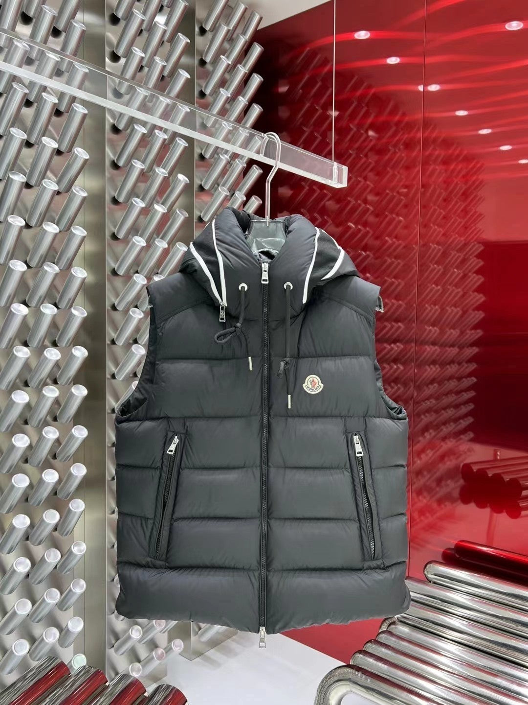 Moncler Hooded Down Vest | Unisex Premium Edition | 90% White Duck Down | Sizes 1–5 | Black/White