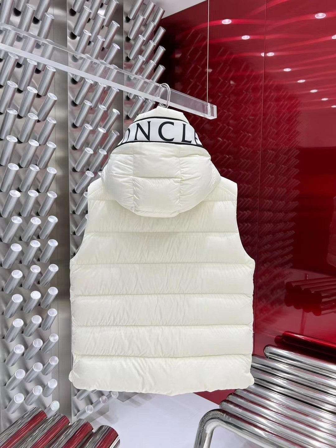 Moncler Hooded Down Vest | Unisex Premium Edition | 90% White Duck Down | Sizes 1–5 | Black/White