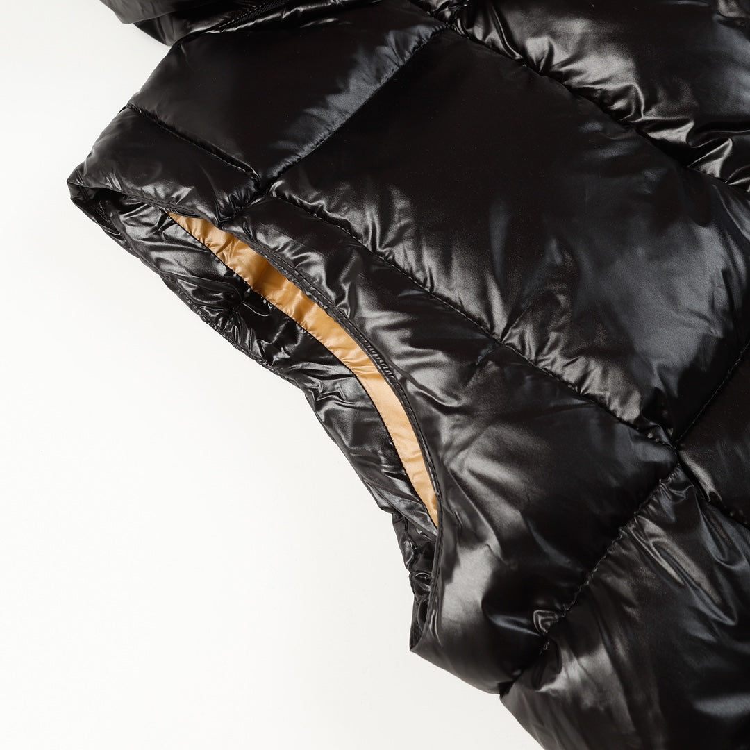 Moncler Parana Women’s Color-Block Hooded Down Vest | Puffer Gilet | Black / White-Pink / Apricot | Sizes 0–3