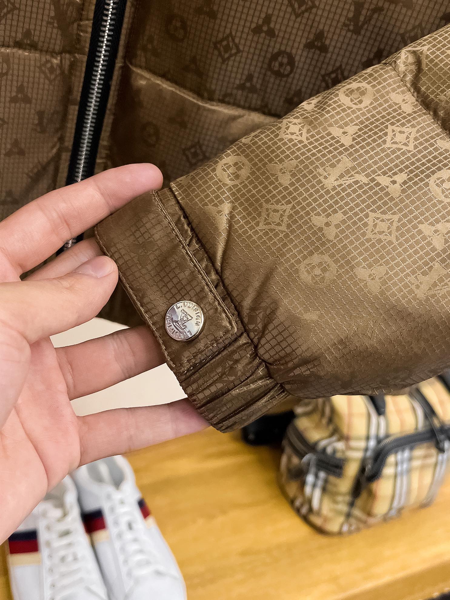 LOUIS VUITTON 2024 Fall/Winter Down Jacket – Size M-3XL