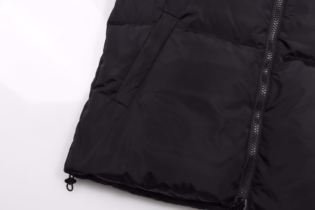 LOUIS VUITTON 2024 Winter Logo Puffer Jacket – Size M-XXL
