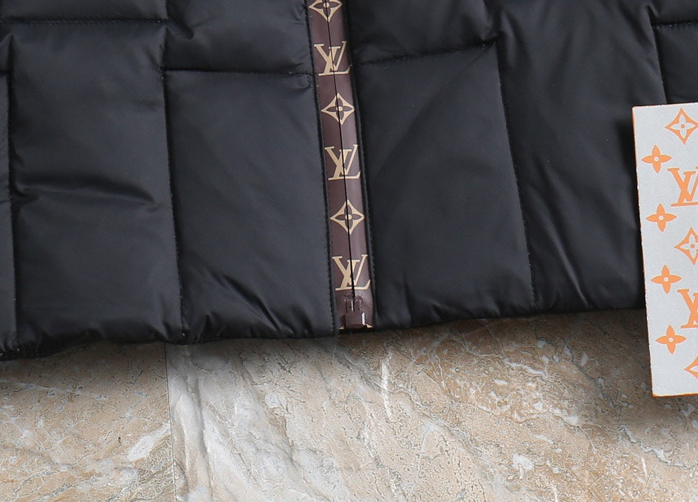 Louis Vuitton 2024 FW Down Jacket – Unisex Logo Edition, Size M–3XL