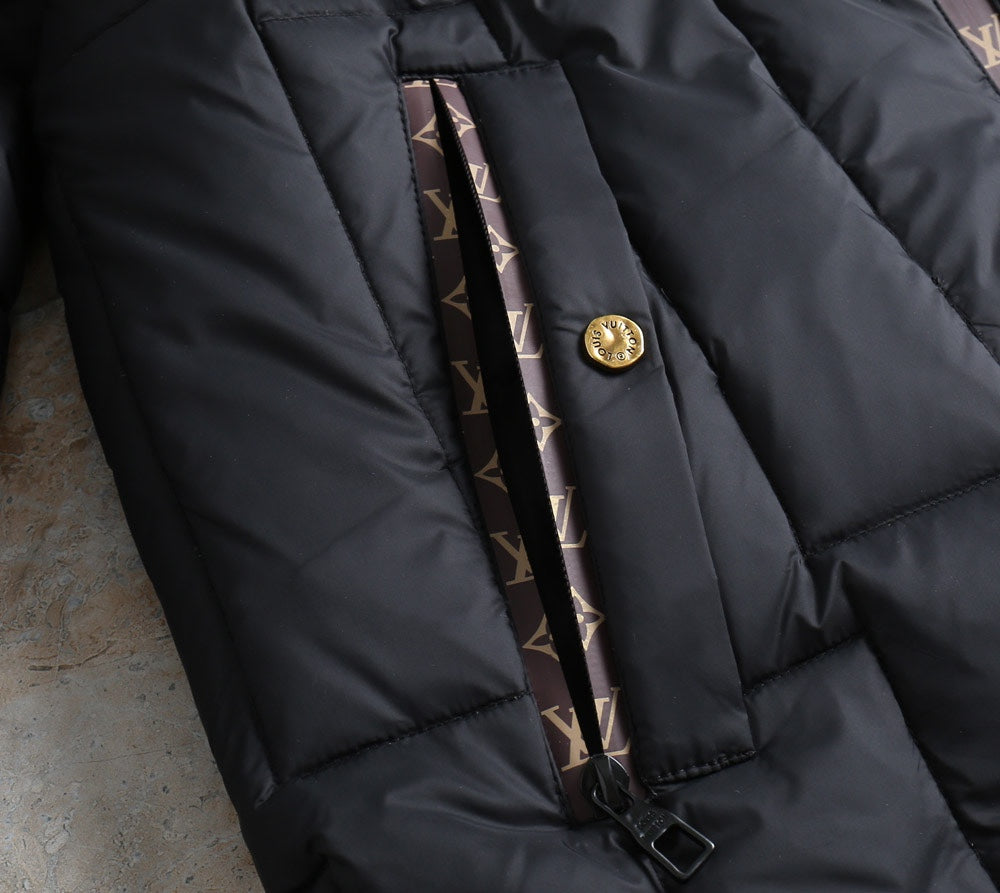 Louis Vuitton 2024 FW Down Jacket – Unisex Logo Edition, Size M–3XL
