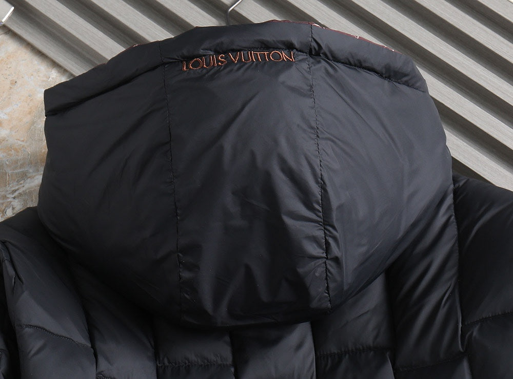 Louis Vuitton 2024 FW Down Jacket – Unisex Logo Edition, Size M–3XL