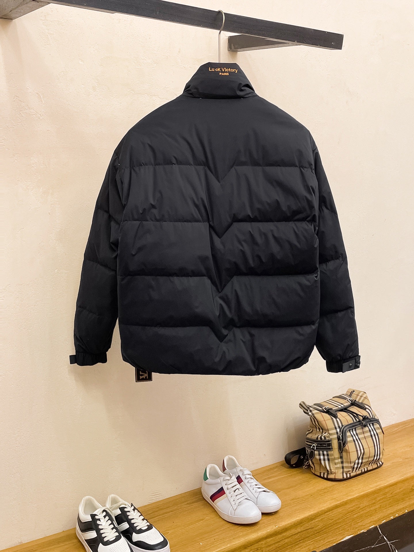 Louis Vuitton 2024 FW Down Jacket – Unisex Logo Edition, Size M–3XL