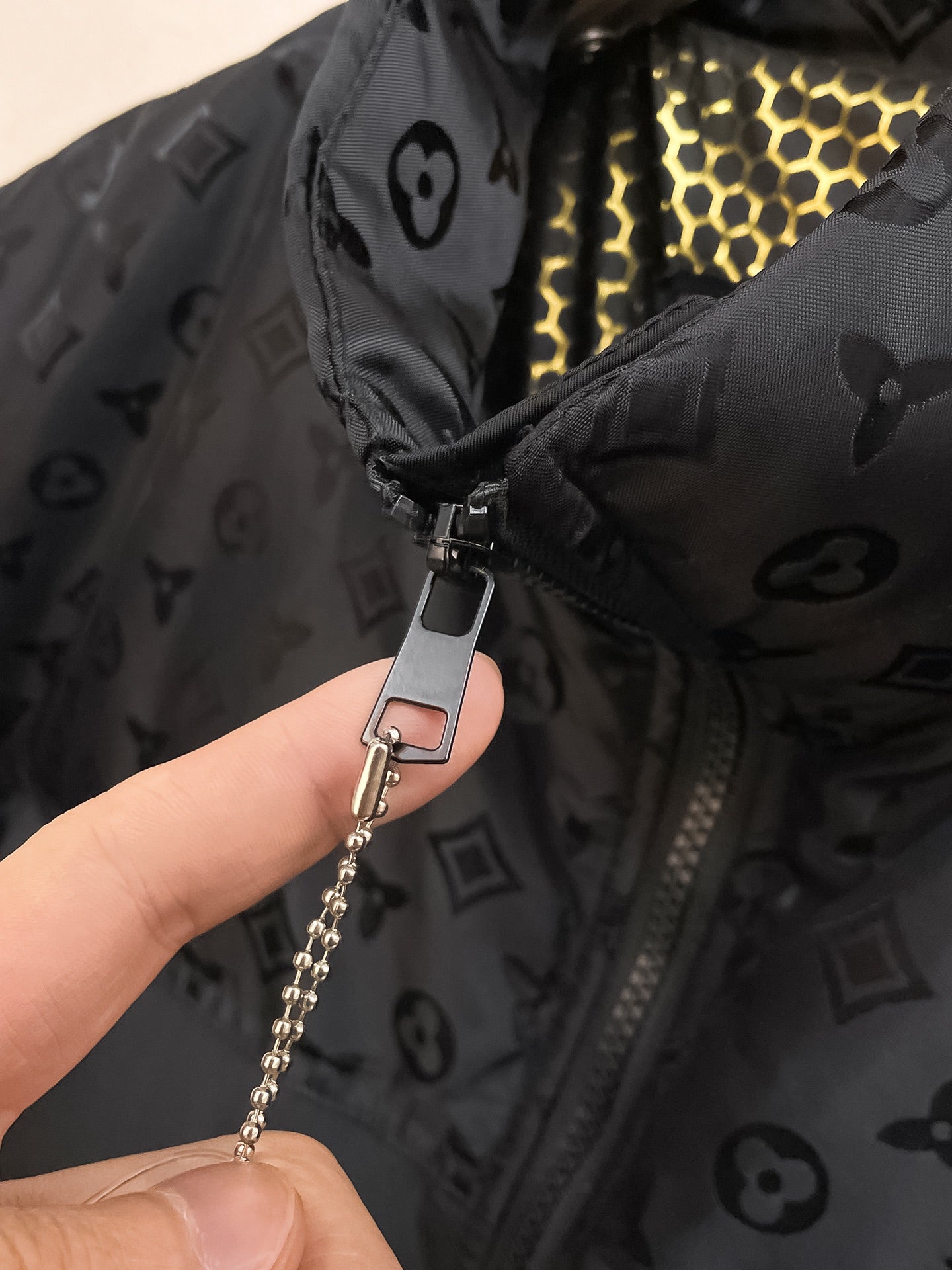Louis Vuitton 2024 FW Down Jacket – Unisex Logo Edition, Size M–3XL