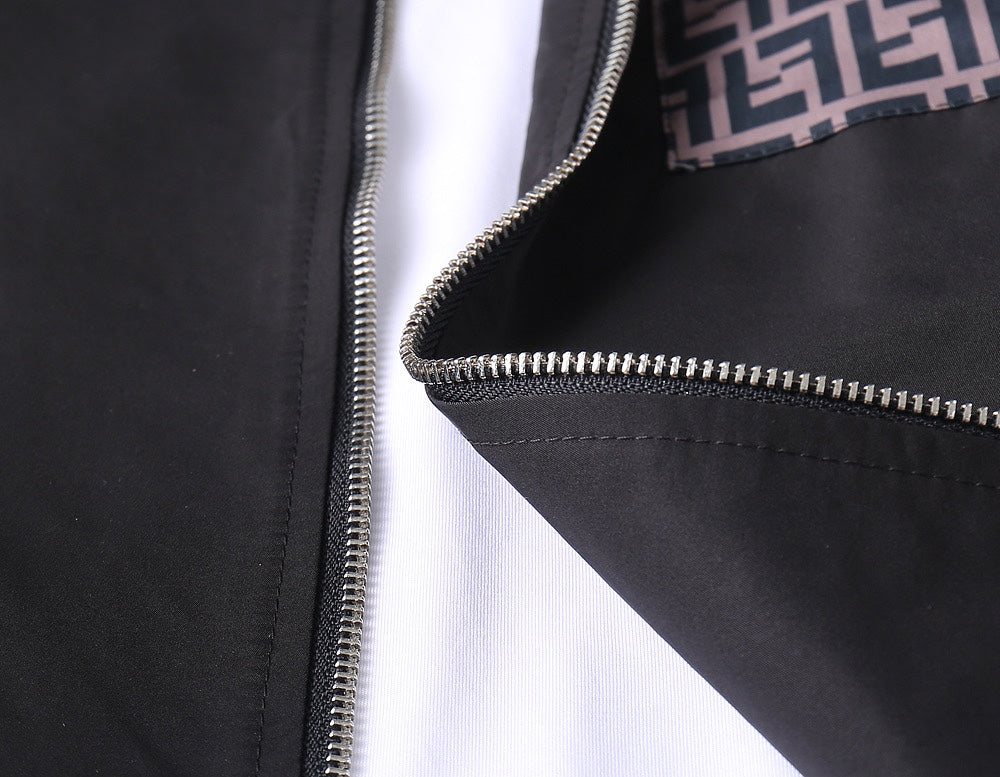 FENDI 2025 Spring/Fall Runway Jacket – Premium Memory Fabric (M–XXXL)  📖 Product Description