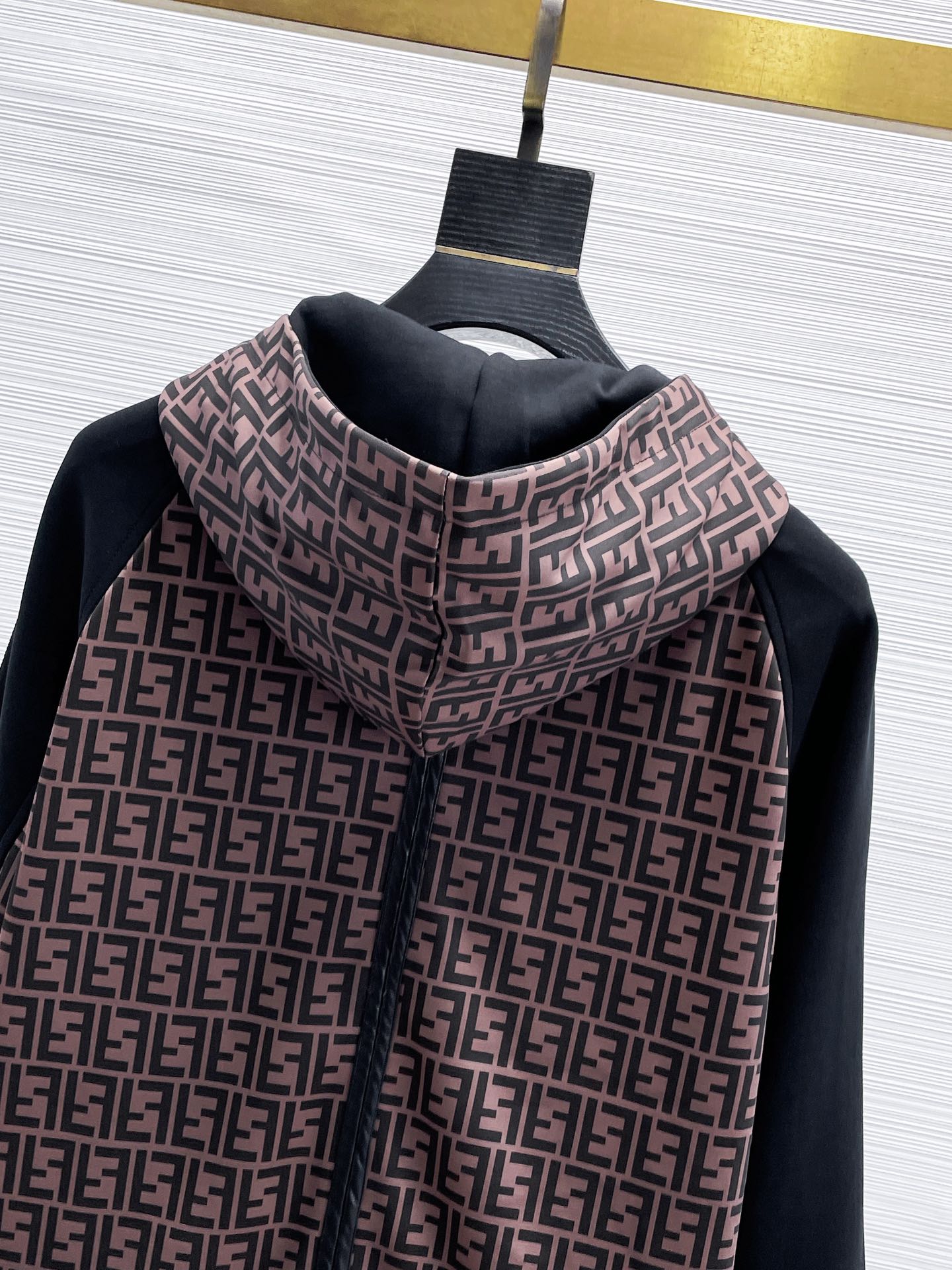 FENDI 2024 Fall Runway Jacket – Premium Memory Fabric (M–XXXL)