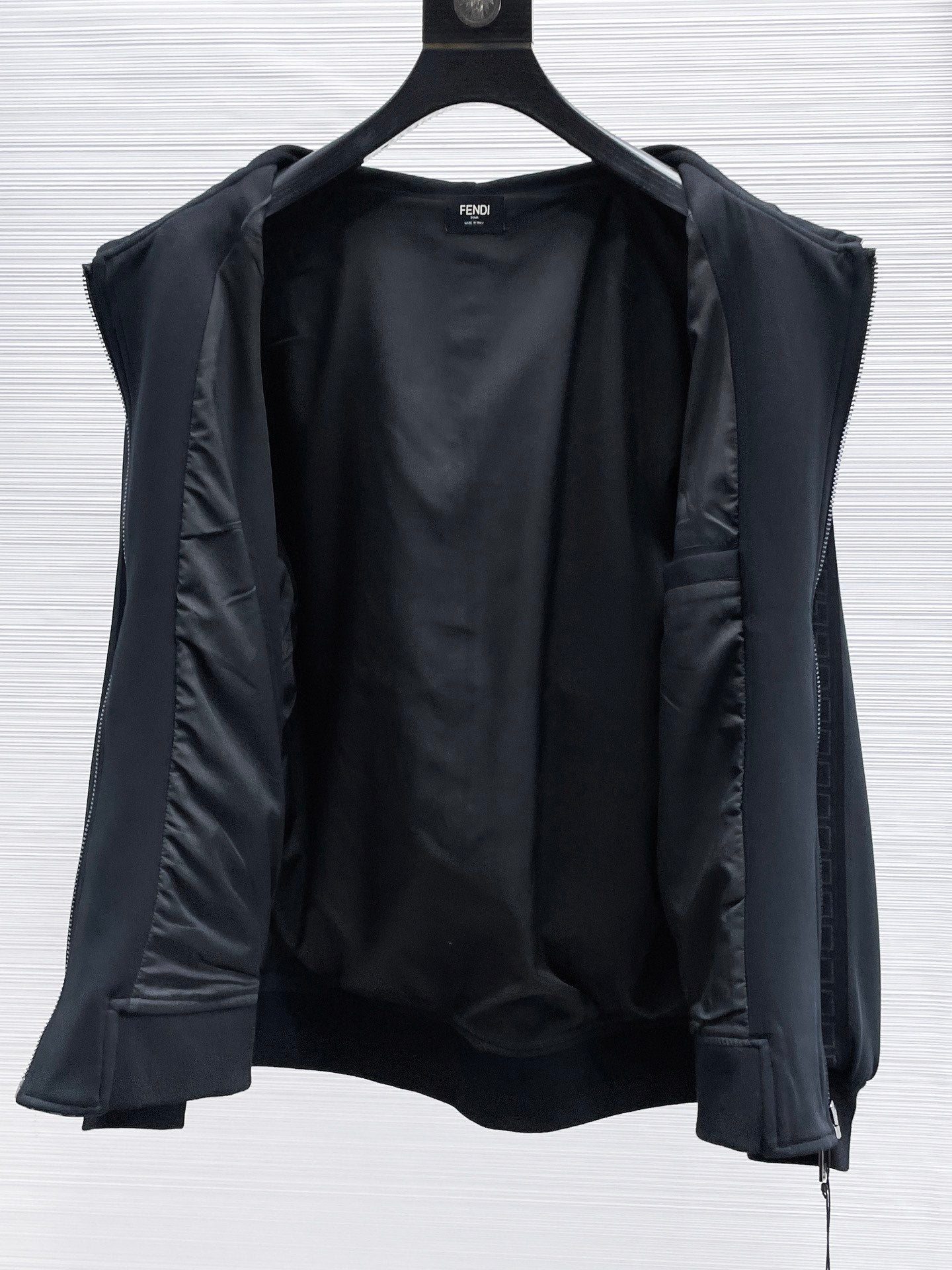 FENDI 2024 Fall Runway Jacket – Premium Memory Fabric (M–XXXL)