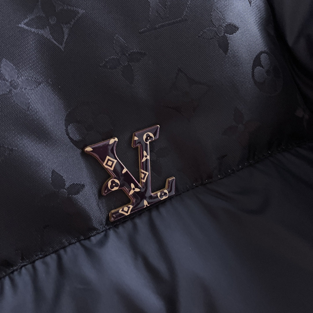 Louis Vuitton 2024 FW Down Jacket – Unisex Logo Edition, Size M–3XL