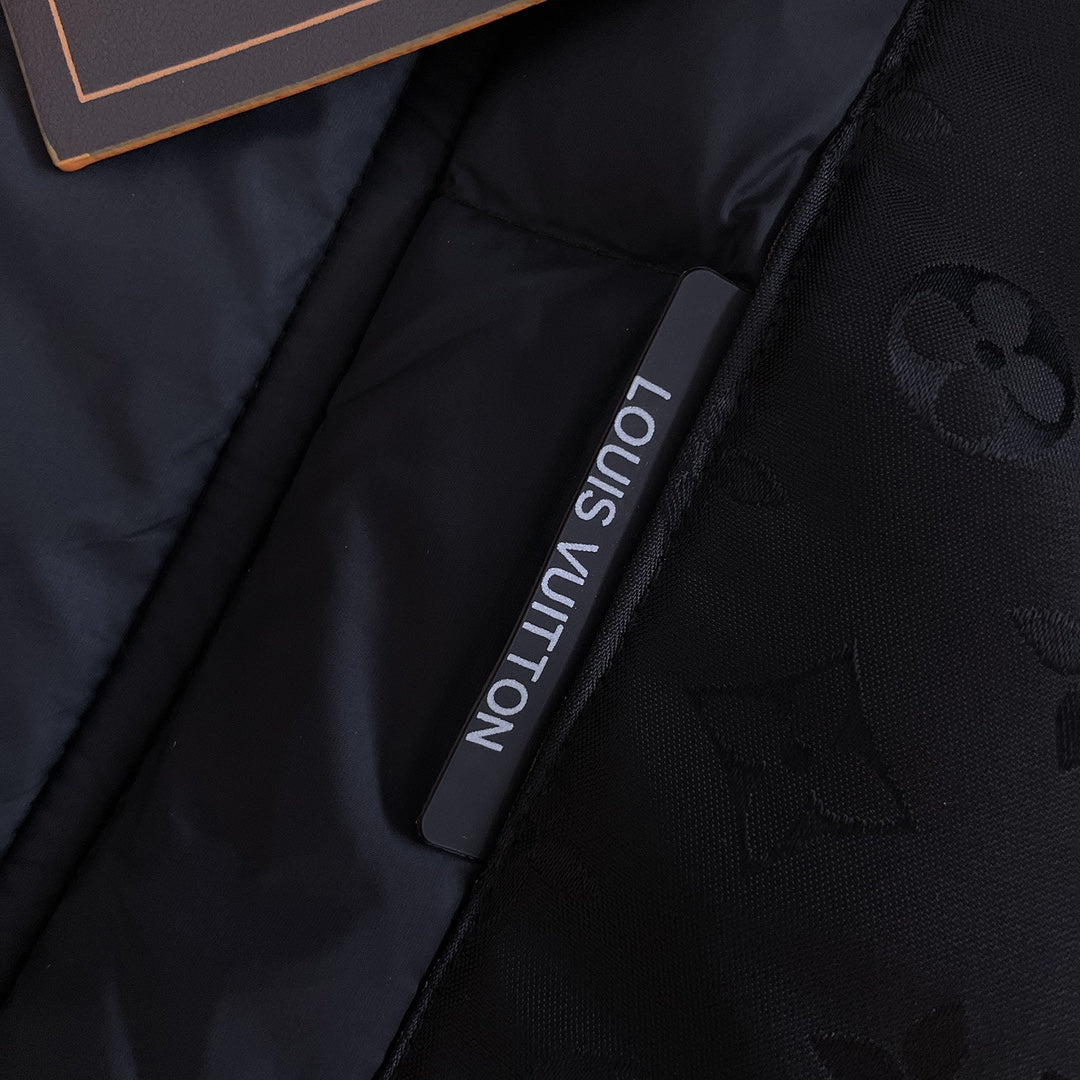 Louis Vuitton 2024 FW Down Jacket – Unisex Logo Edition, Size M–3XL