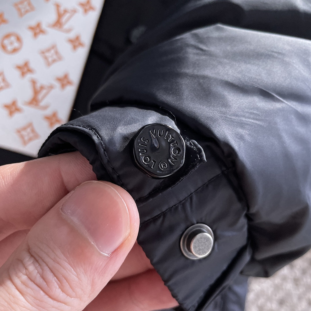 Louis Vuitton 2024 FW Down Jacket – Unisex Logo Edition, Size M–3XL