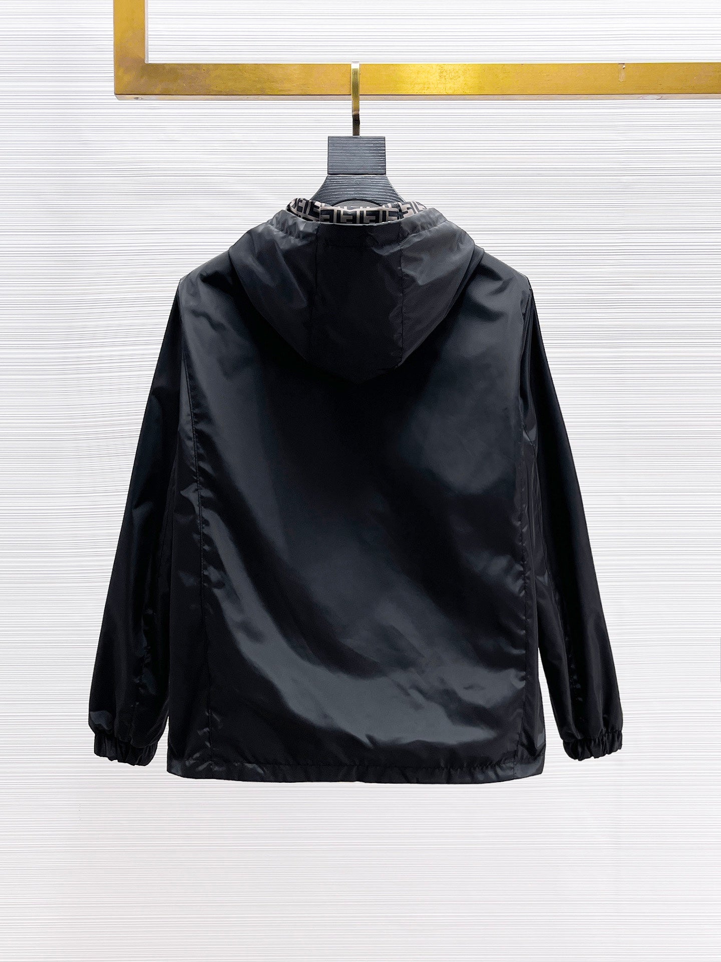 FENDI 2024 Fall Runway Jacket – Premium Memory Fabric (M–XXXL)