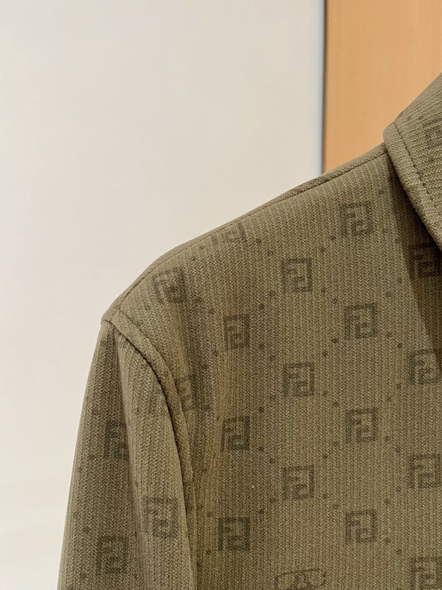 FENDI Men’s High-End Jacket – Modern Classic (M–3XL)