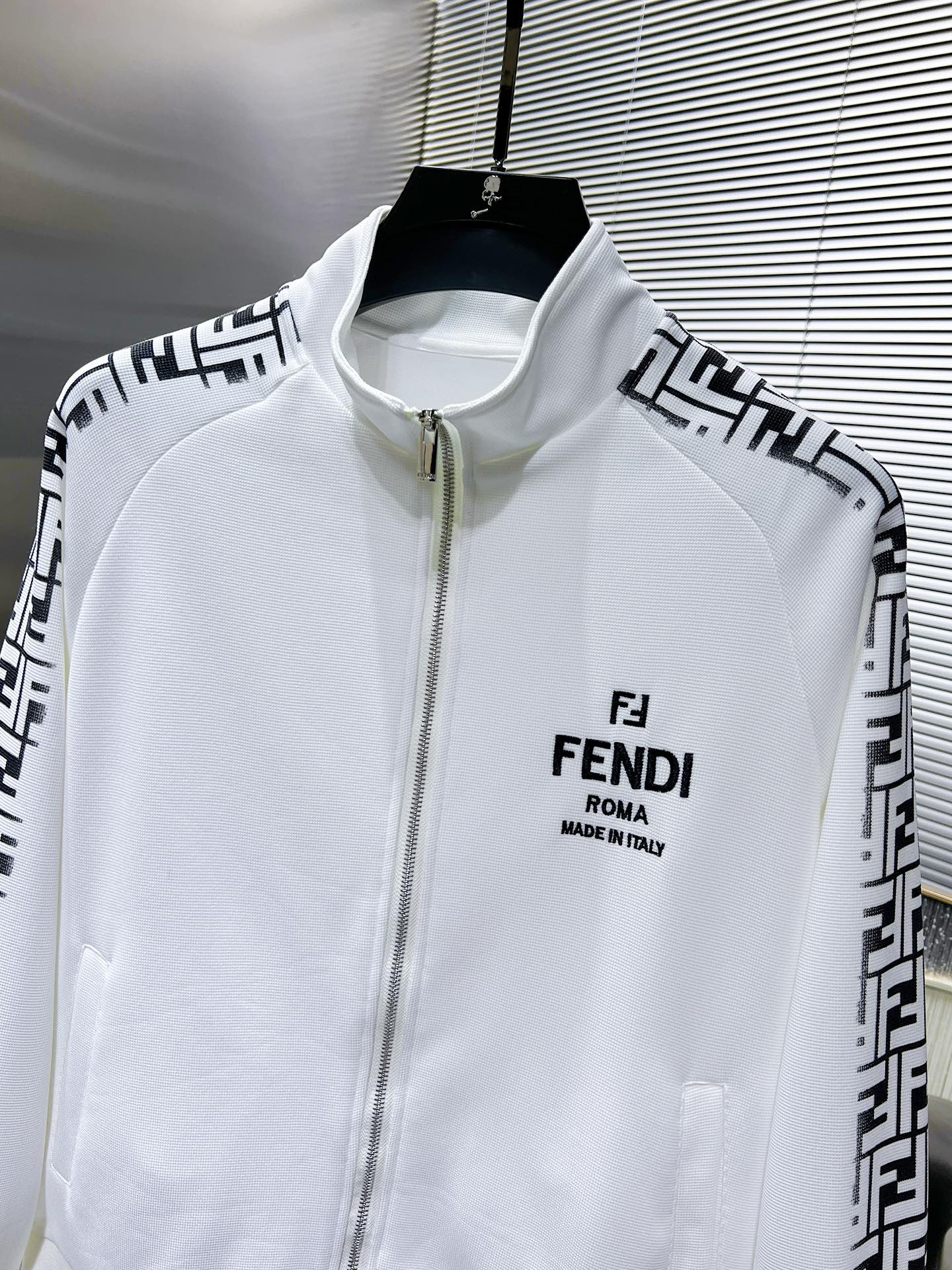 FENDI 2024SS Men’s Logo Tracksuit – Zip Jacket & Pants Set (M–3XL)