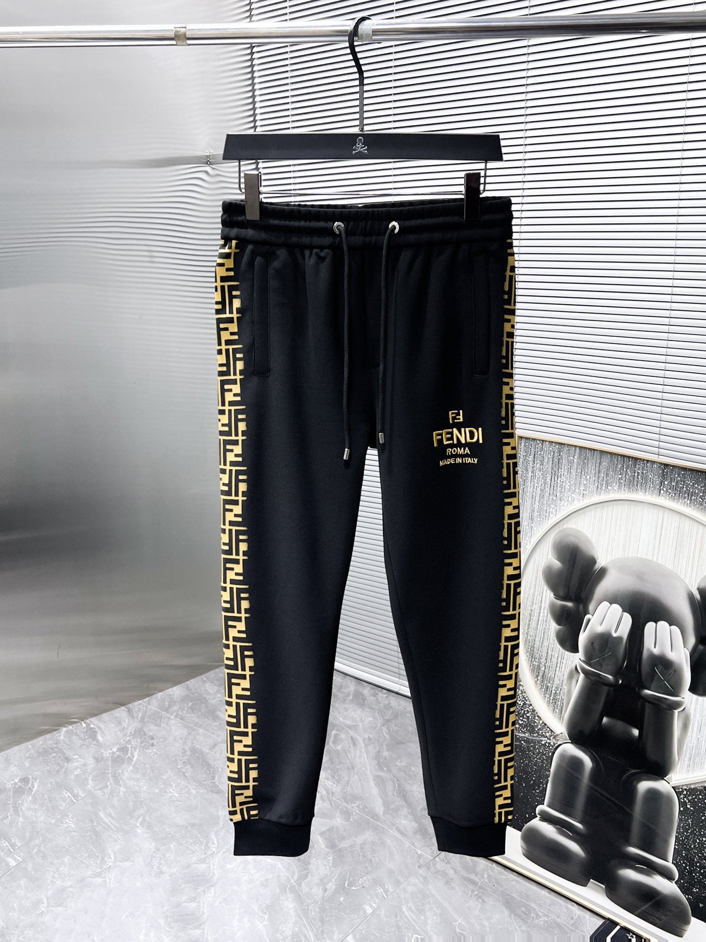 FENDI 2024SS Men’s Logo Tracksuit – Zip Jacket & Pants Set (M–3XL)