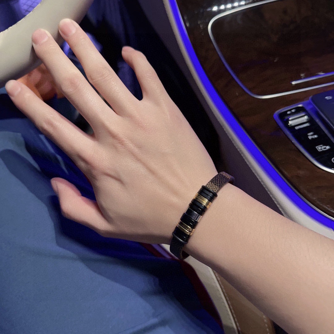 Louis Vuitton Luxury Bracelet | Iconic Elegance & Boutique-Grade Quality
