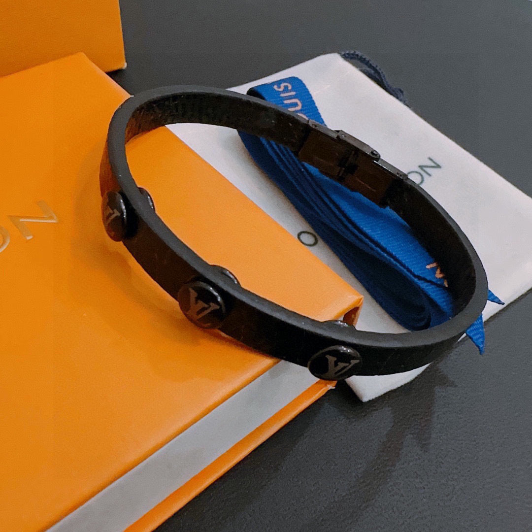 Louis Vuitton Luxury Bracelet | Iconic Elegance & Boutique-Grade Quality