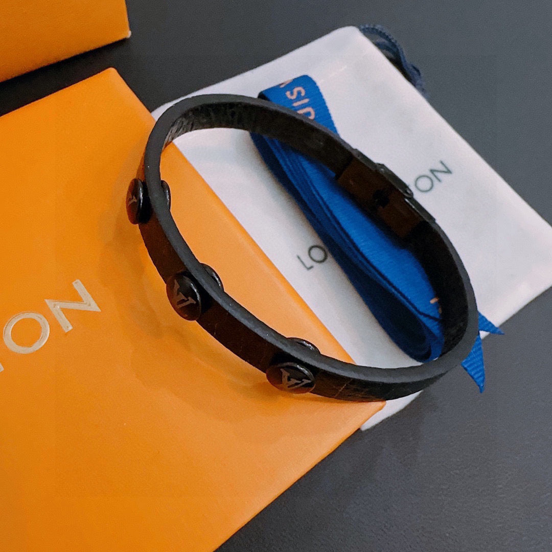 Louis Vuitton Luxury Bracelet | Iconic Elegance & Boutique-Grade Quality